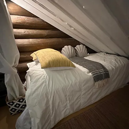 Levi - Really Peaceful And Quiet Area Киттиля